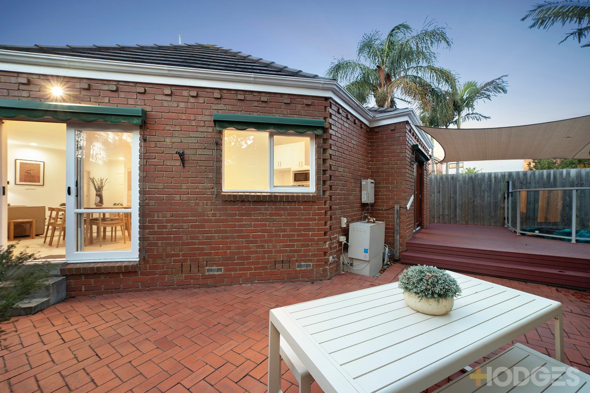 2 / 105 Roslyn Street Brighton - Residential for sale