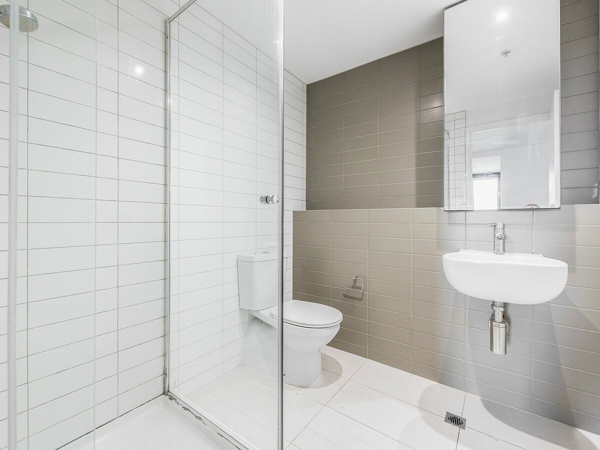 2107 / 200 Spencer Street MELBOURNE - Residential for sale
