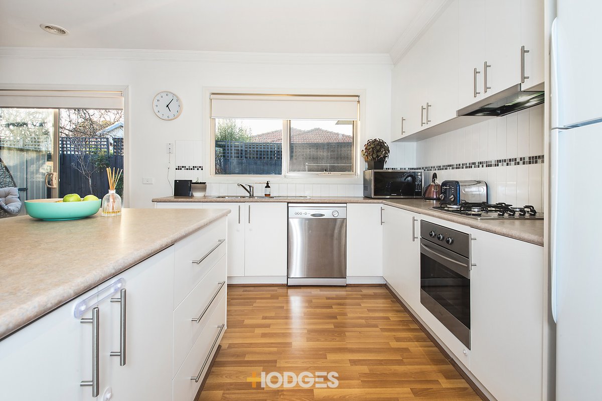 2/11 Alden Court Cheltenham - Residential for sale