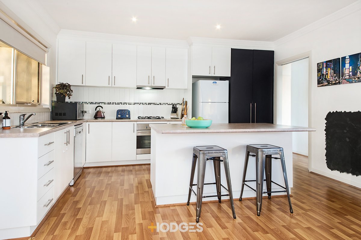 2/11 Alden Court Cheltenham - Residential for sale