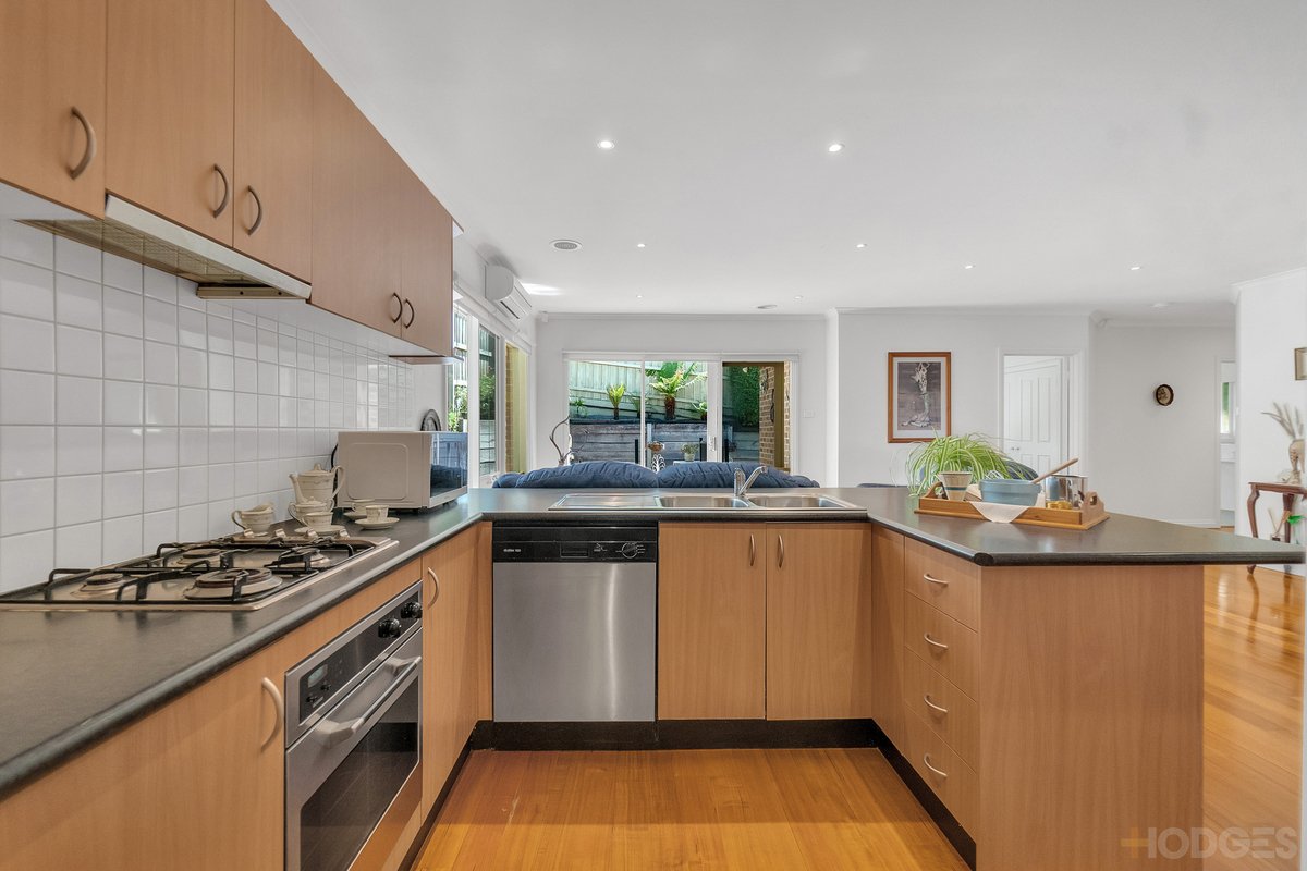 2 / 11 Imes Street Parkdale - Residential for sale