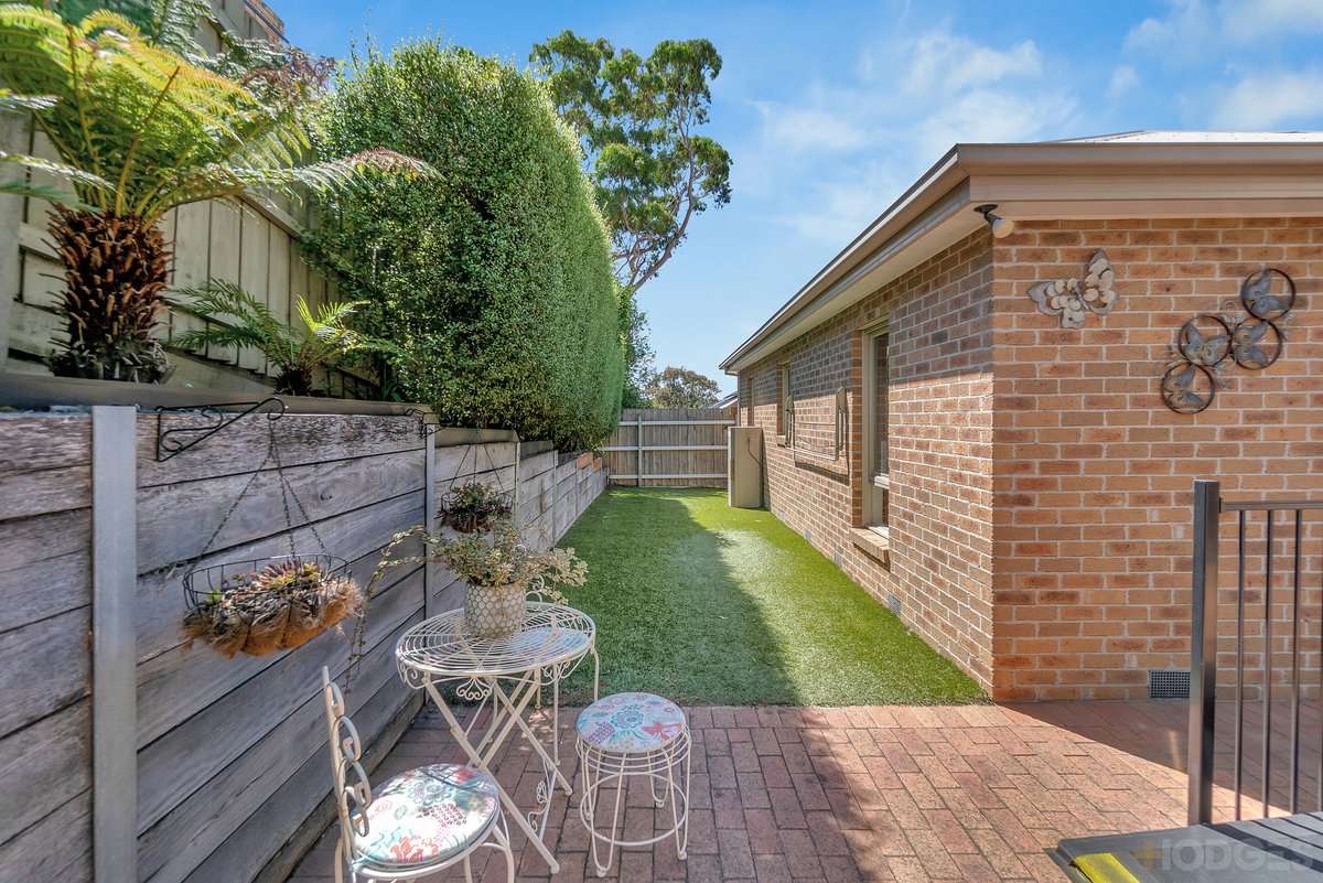 2 / 11 Imes Street Parkdale - Residential for sale