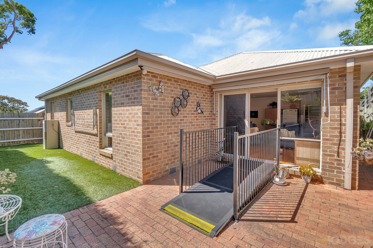 2 / 11 Imes Street Parkdale - Residential for sale