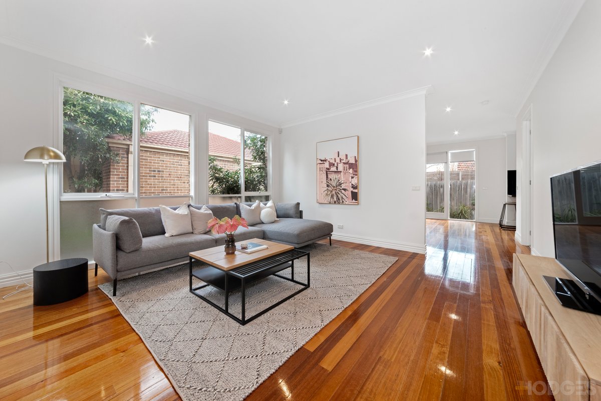 2 / 11 Roberts Court Brighton East - Residential for sale