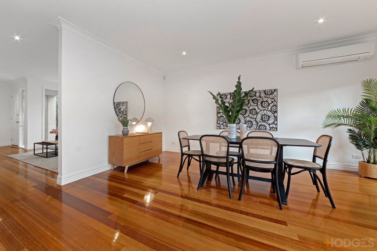 2 / 11 Roberts Court Brighton East - Residential for sale