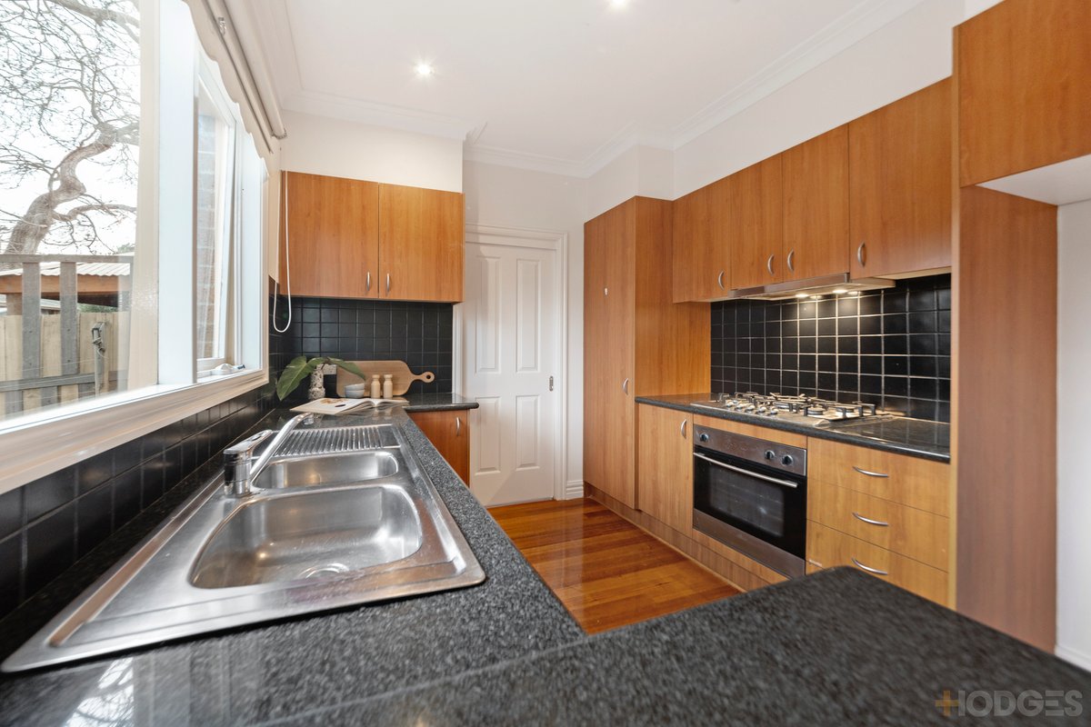 2 / 11 Roberts Court Brighton East - Residential for sale