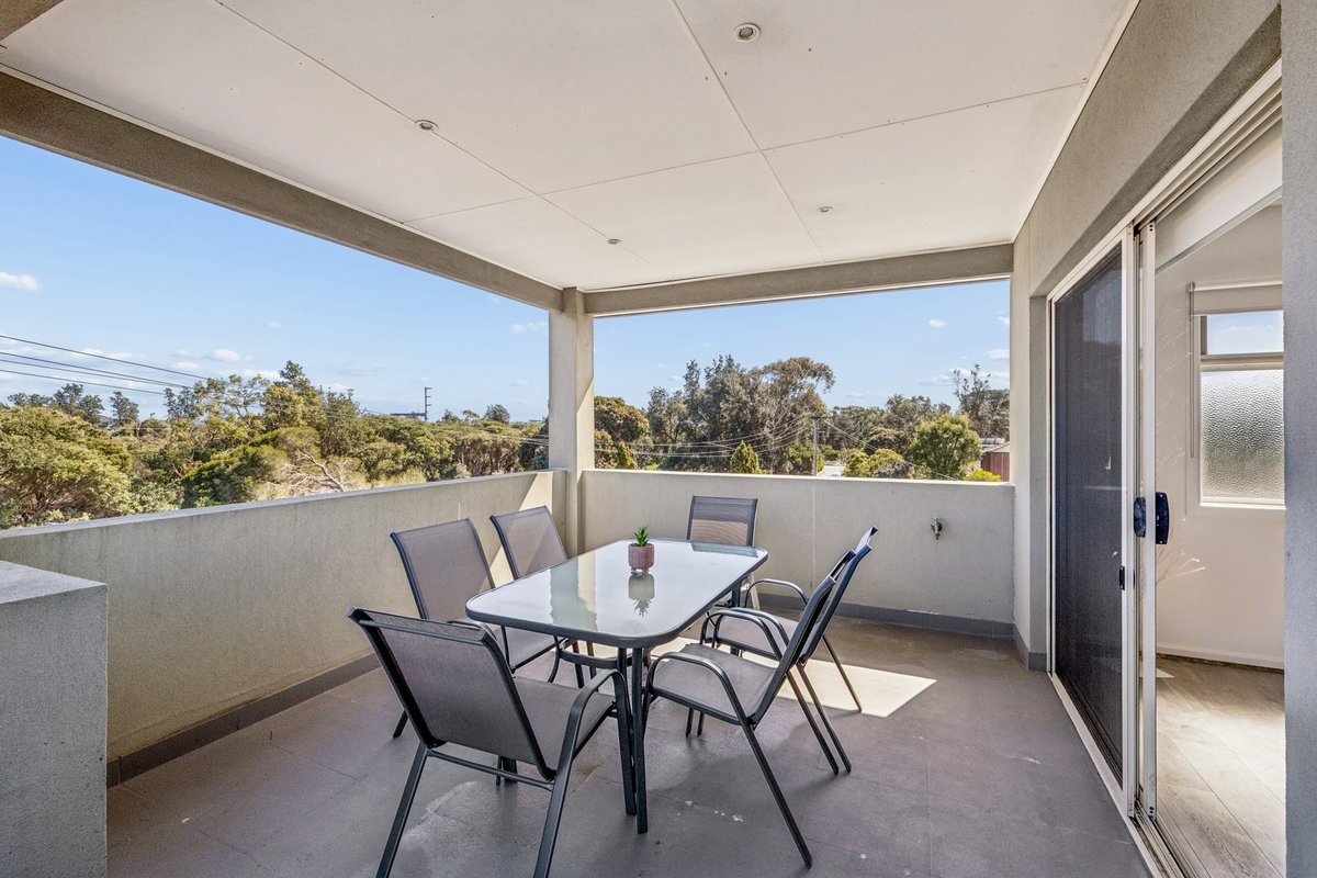 2 / 115 Railway Parade Seaford - Residential for sale