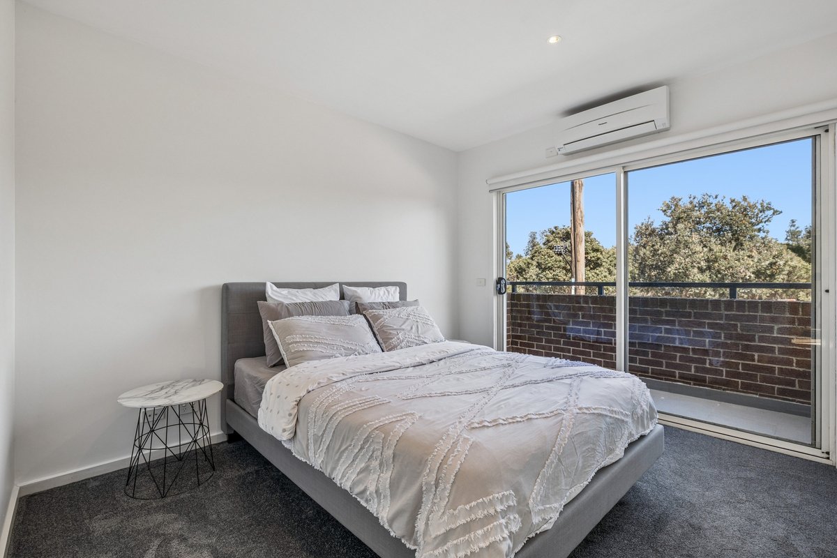 2 / 115 Railway Parade Seaford - Residential for sale