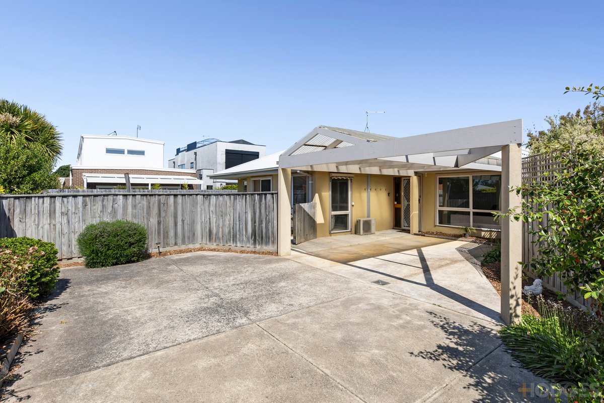 2 / 116 The Avenue Ocean Grove - Residential for sale