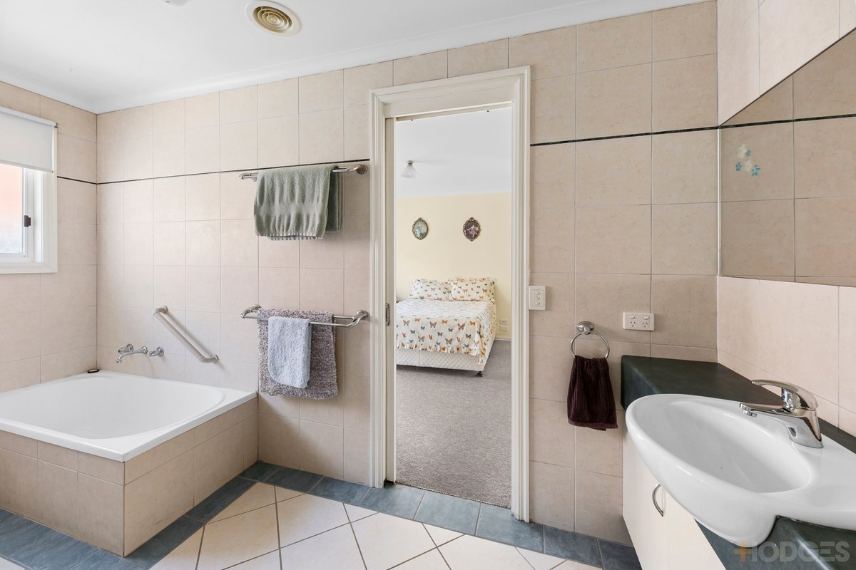 2 / 116 The Avenue Ocean Grove - Residential for sale