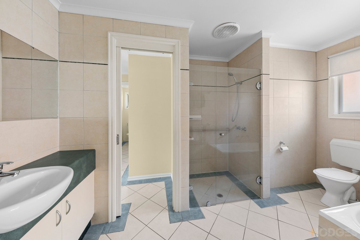 2 / 116 The Avenue Ocean Grove - Residential for sale