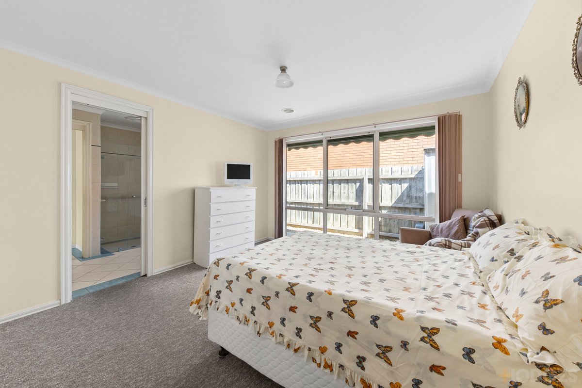 2 / 116 The Avenue Ocean Grove - Residential for sale