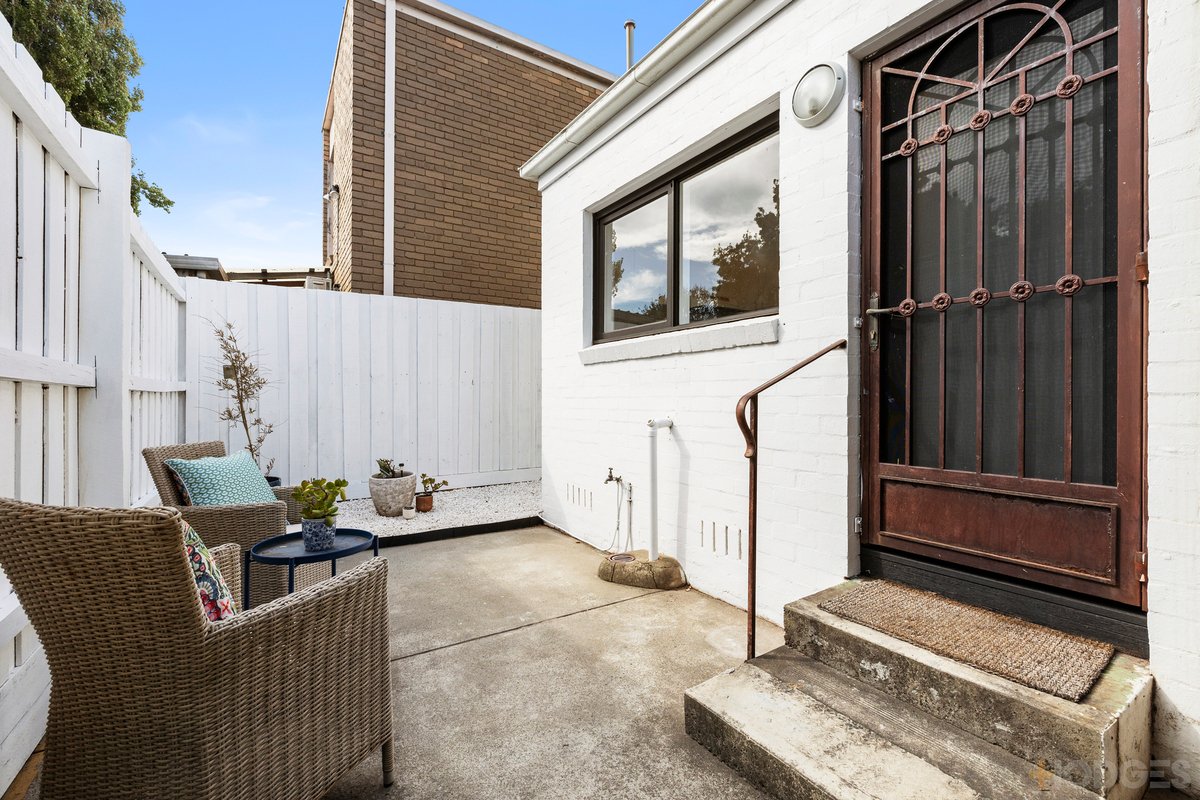 2 / 117 Cromer Road Beaumaris - Residential for sale