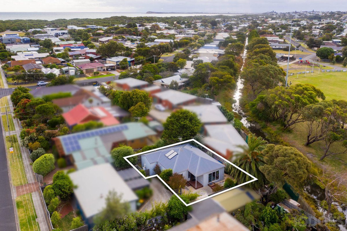 2 / 118 Bonnyvale Road Ocean Grove - Residential for sale