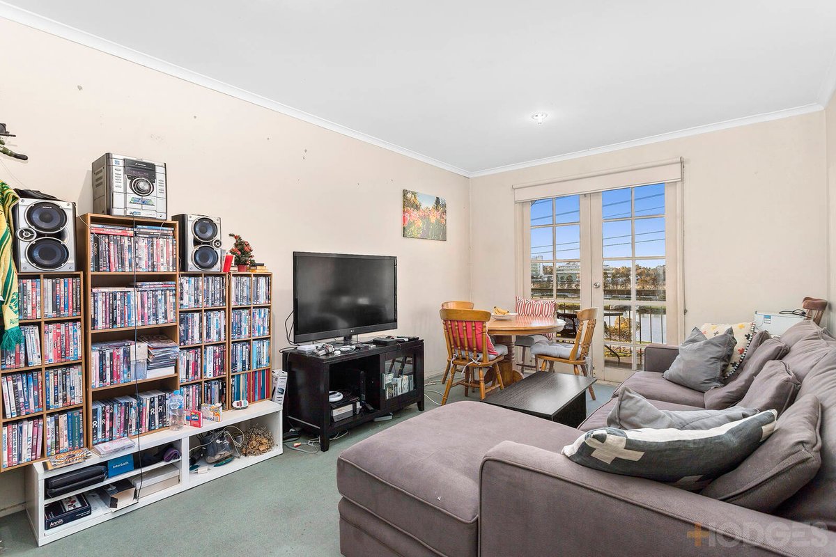 21 / 2 Ballarat Road Footscray - Residential for sale