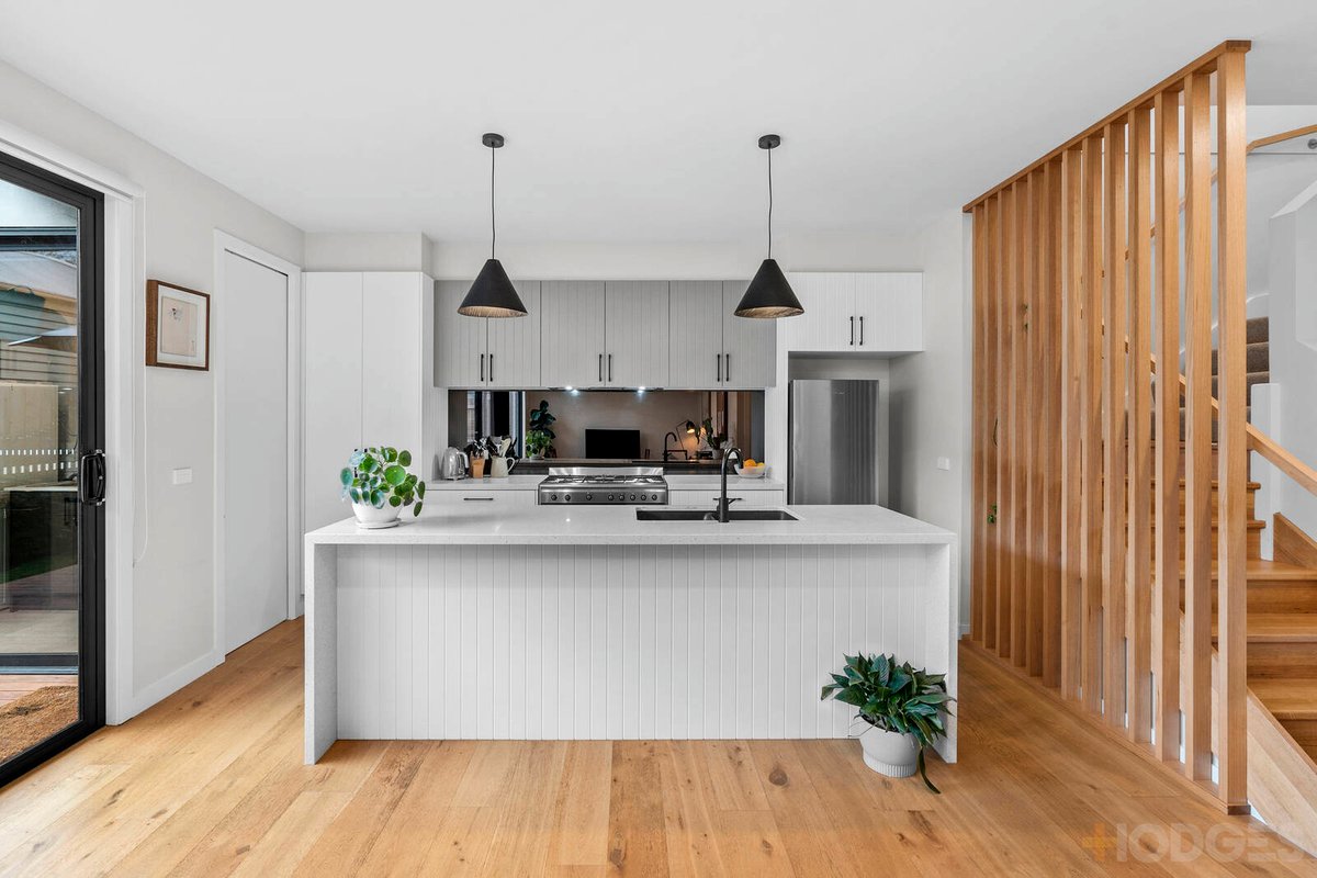 2 / 12 Minerva Road Manifold Heights - Residential for sale