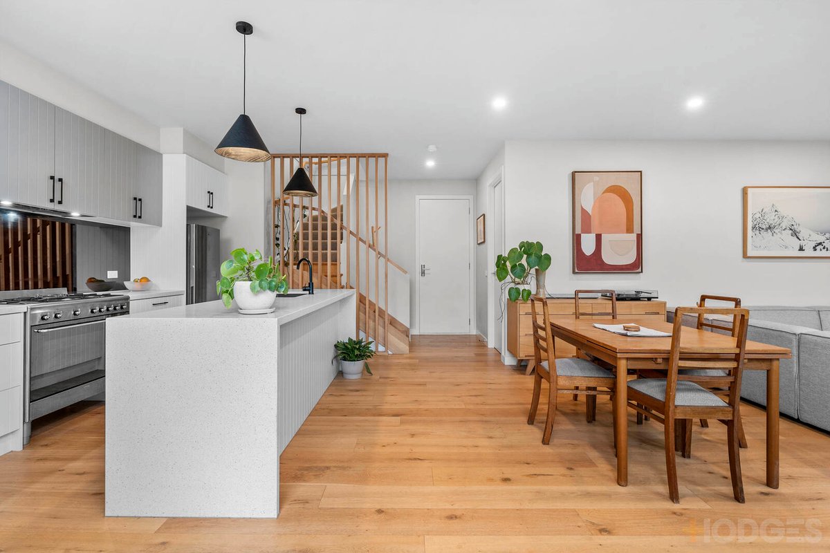 2 / 12 Minerva Road Manifold Heights - Residential for sale