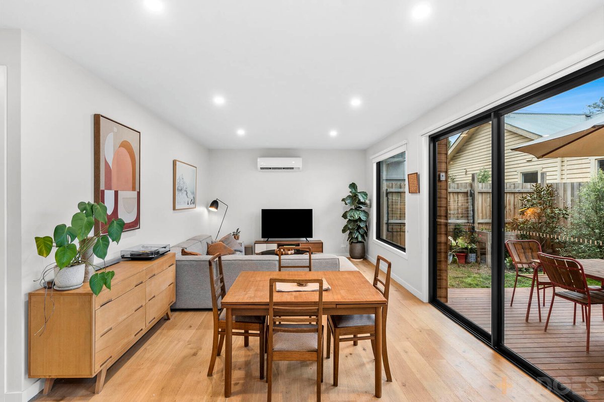 2 / 12 Minerva Road Manifold Heights - Residential for sale