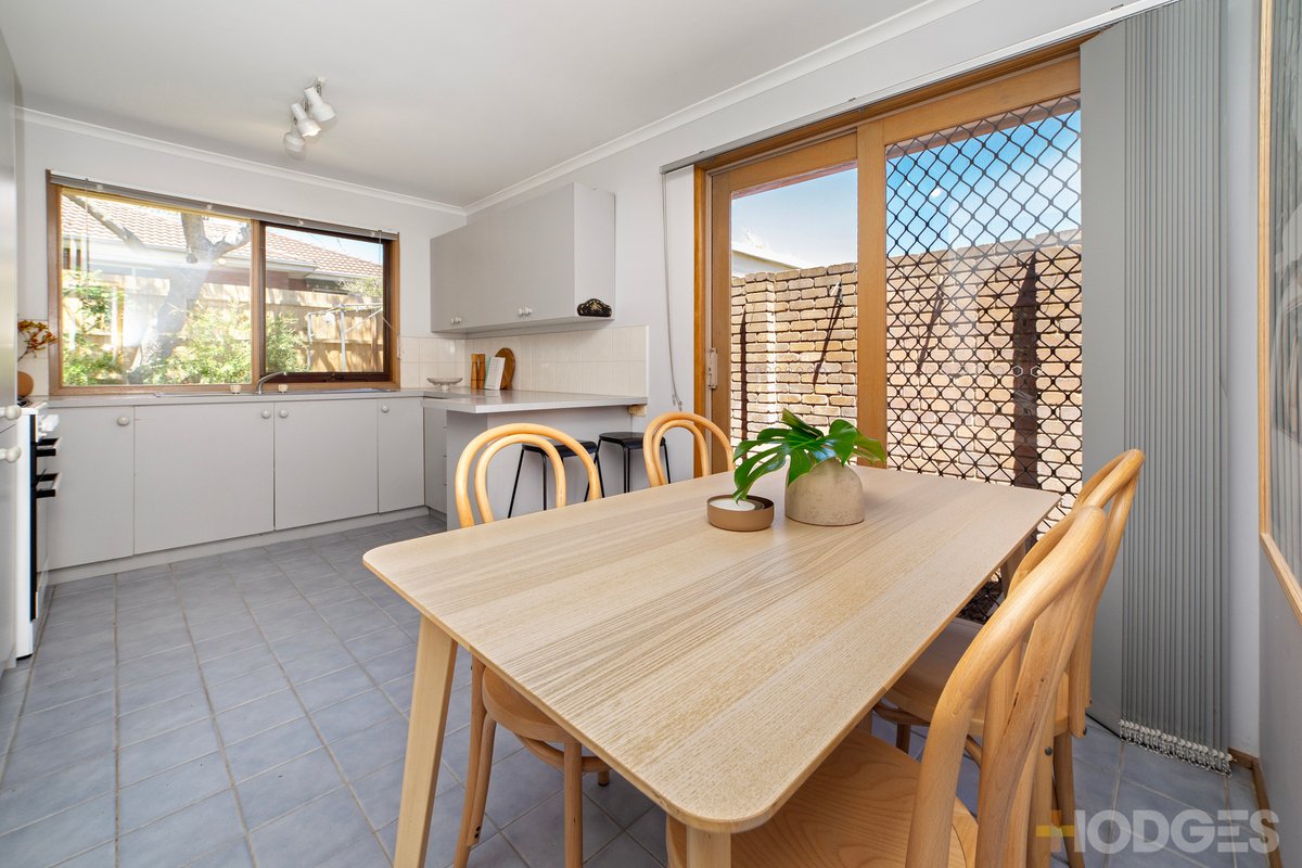 2 / 12 Scott Street Hampton East - Residential for sale