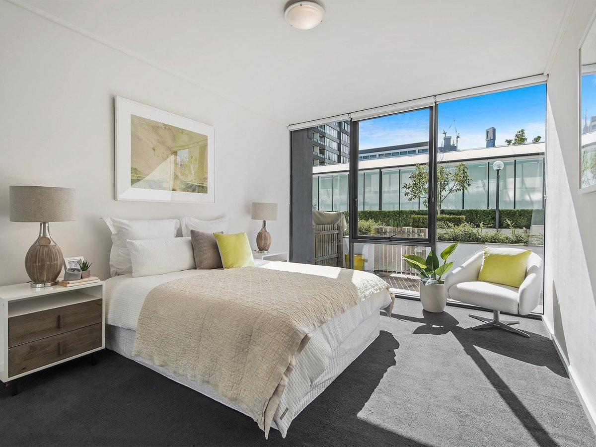 212 / 28 Bank  Street SOUTH MELBOURNE - Residential for sale