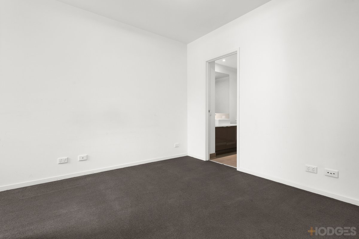 117 / 60 Autumn Terrace Clayton South - Residential for sale