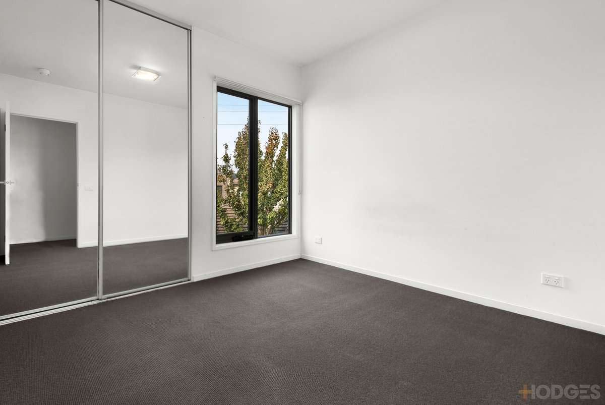 117 / 60 Autumn Terrace Clayton South - Residential for sale