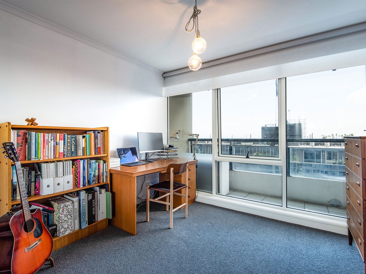 213 / 416 St Kilda Road MELBOURNE - Residential for sale
