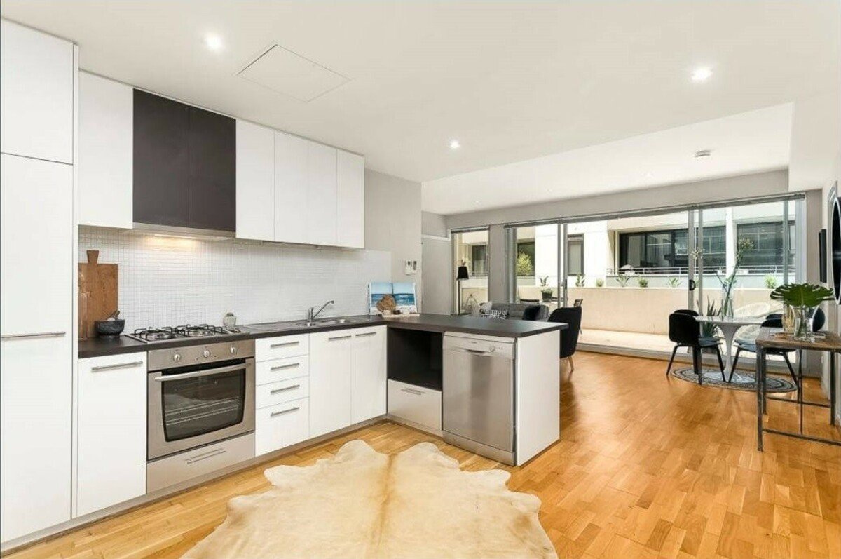 213 / 54 Nott Street Port Melbourne - 2 bedroom property