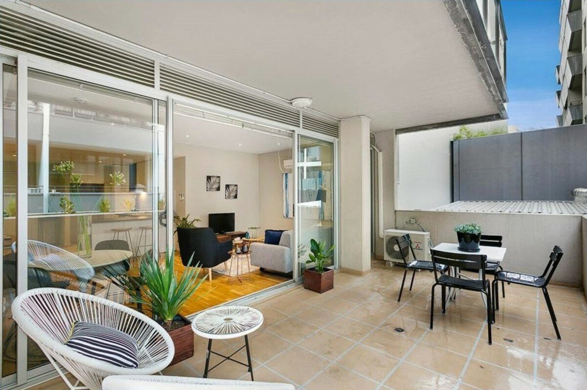 213 / 54 Nott Street Port Melbourne - Residential for lease