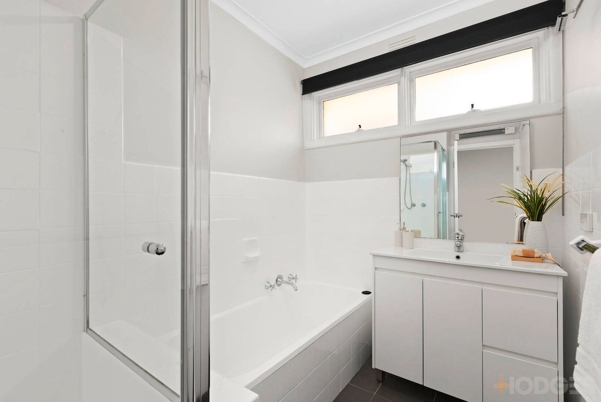 2 / 137 Beach Road Parkdale - Residential for sale