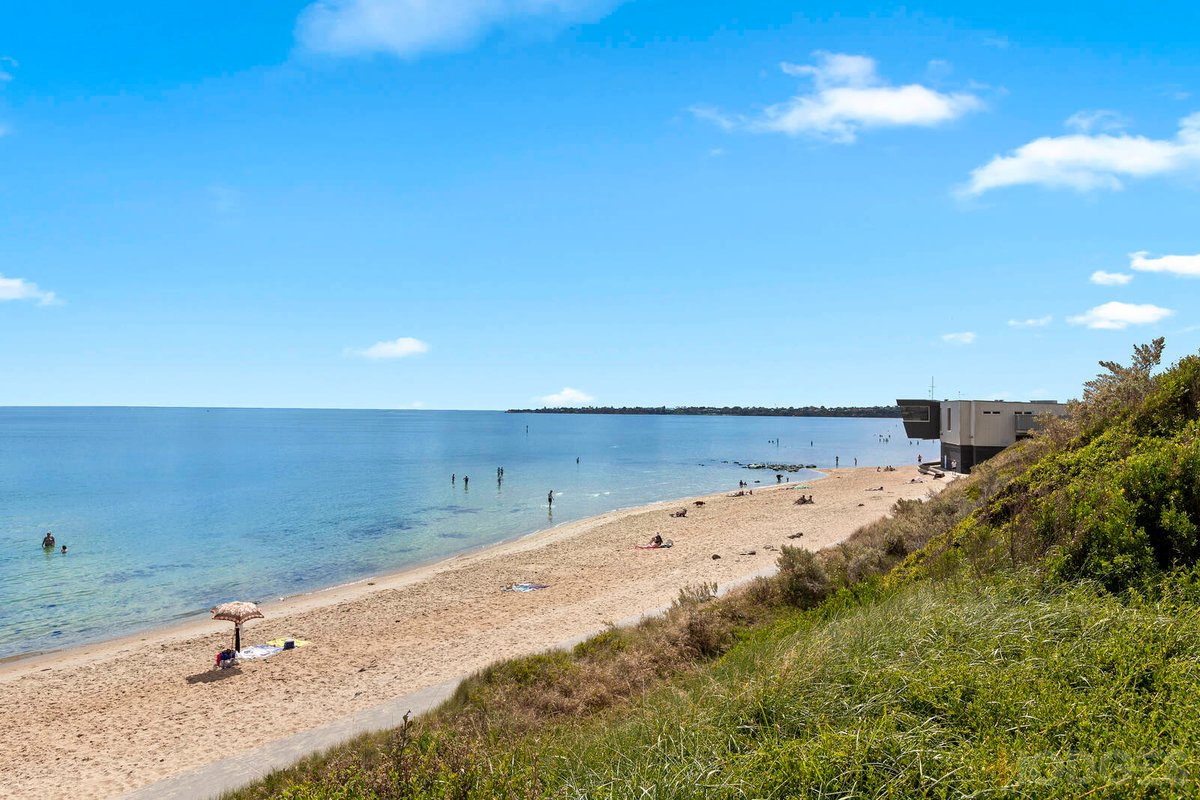 2 / 137 Beach Road Parkdale - Residential for sale