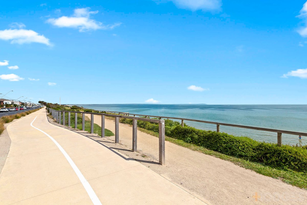 2 / 137 Beach Road Parkdale - Residential for sale