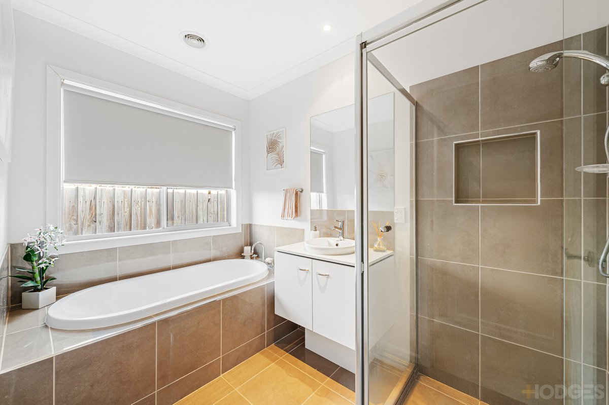 214 Duncans Road Werribee - Residential for sale