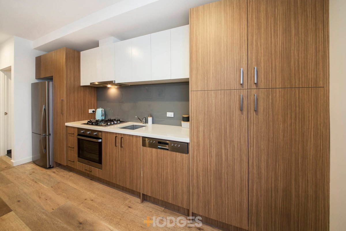 2 / 143 Nepean Highway Aspendale - Residential for sale