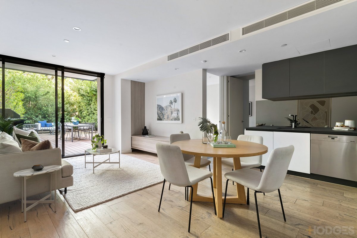 2 / 15 Cromwell Road South Yarra - Residential for sale