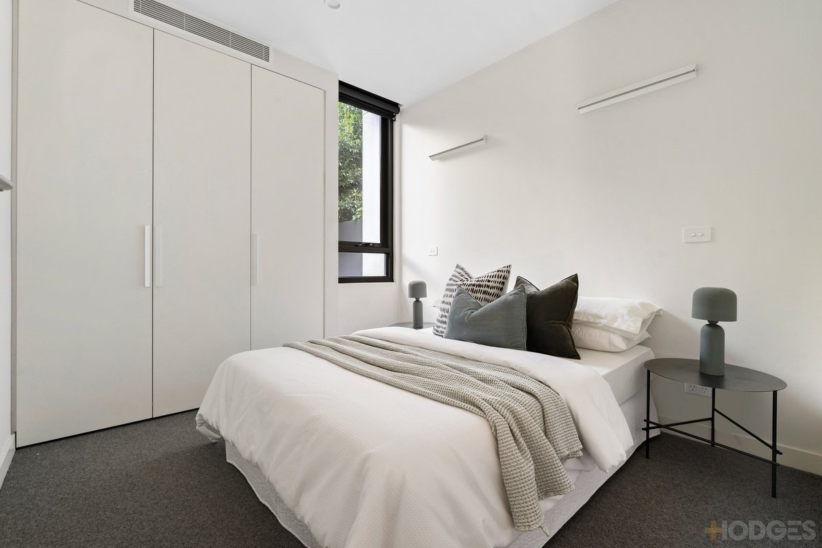 2 / 15 Cromwell Road South Yarra - Residential for sale