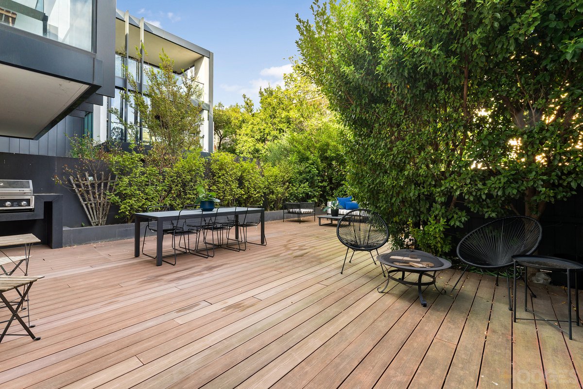 2 / 15 Cromwell Road South Yarra - Residential for sale