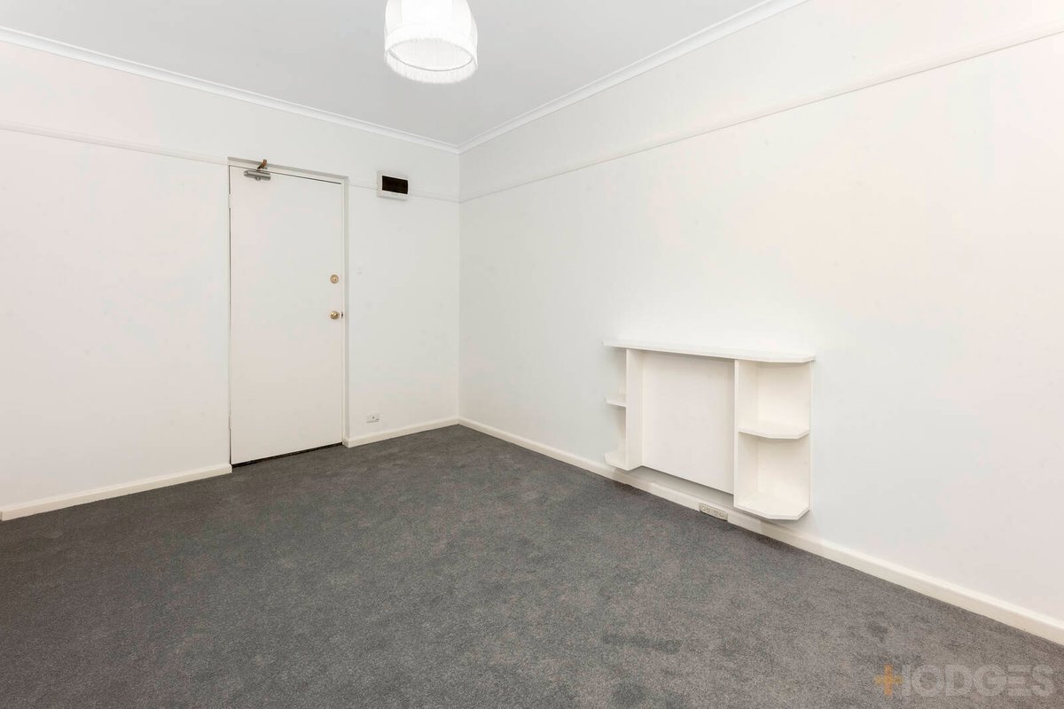 2 / 15 Railway Parade Murrumbeena - Residential for sale