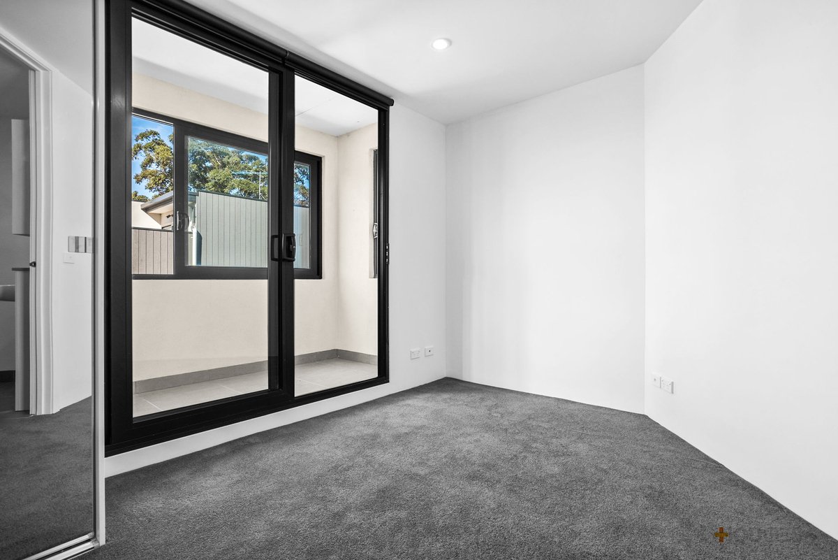 215/278 Charman Road Cheltenham - Residential for lease