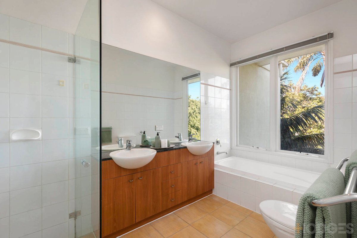 2 / 159 Beach Road Sandringham - Residential for sale