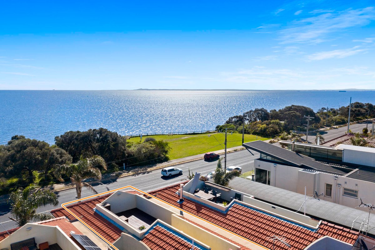 2 / 159 Beach Road Sandringham - Residential for sale