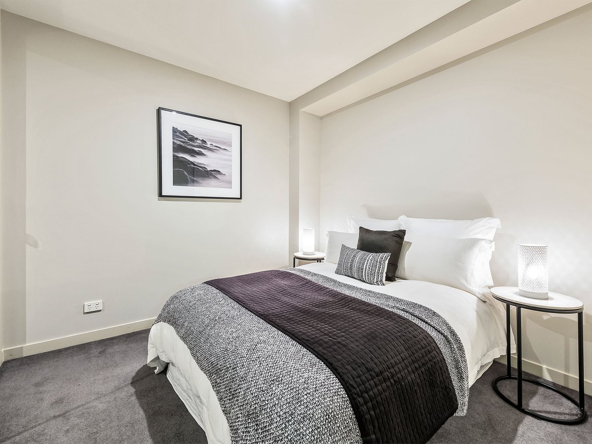 215 / 99 Nott Street PORT MELBOURNE - Residential for sale