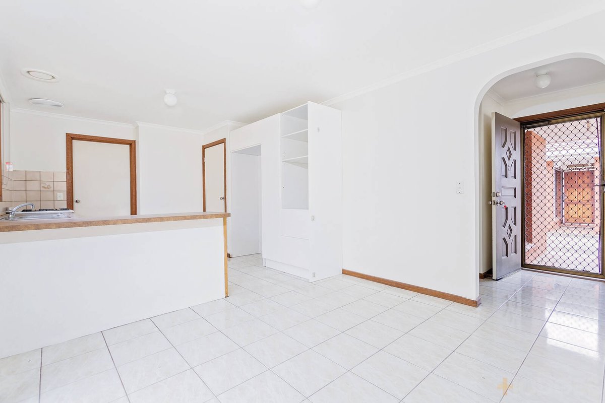 2 / 16 Bower Drive Werribee - Residential for sale