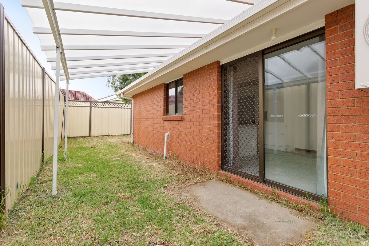 2 / 16 Bower Drive Werribee - Residential for sale