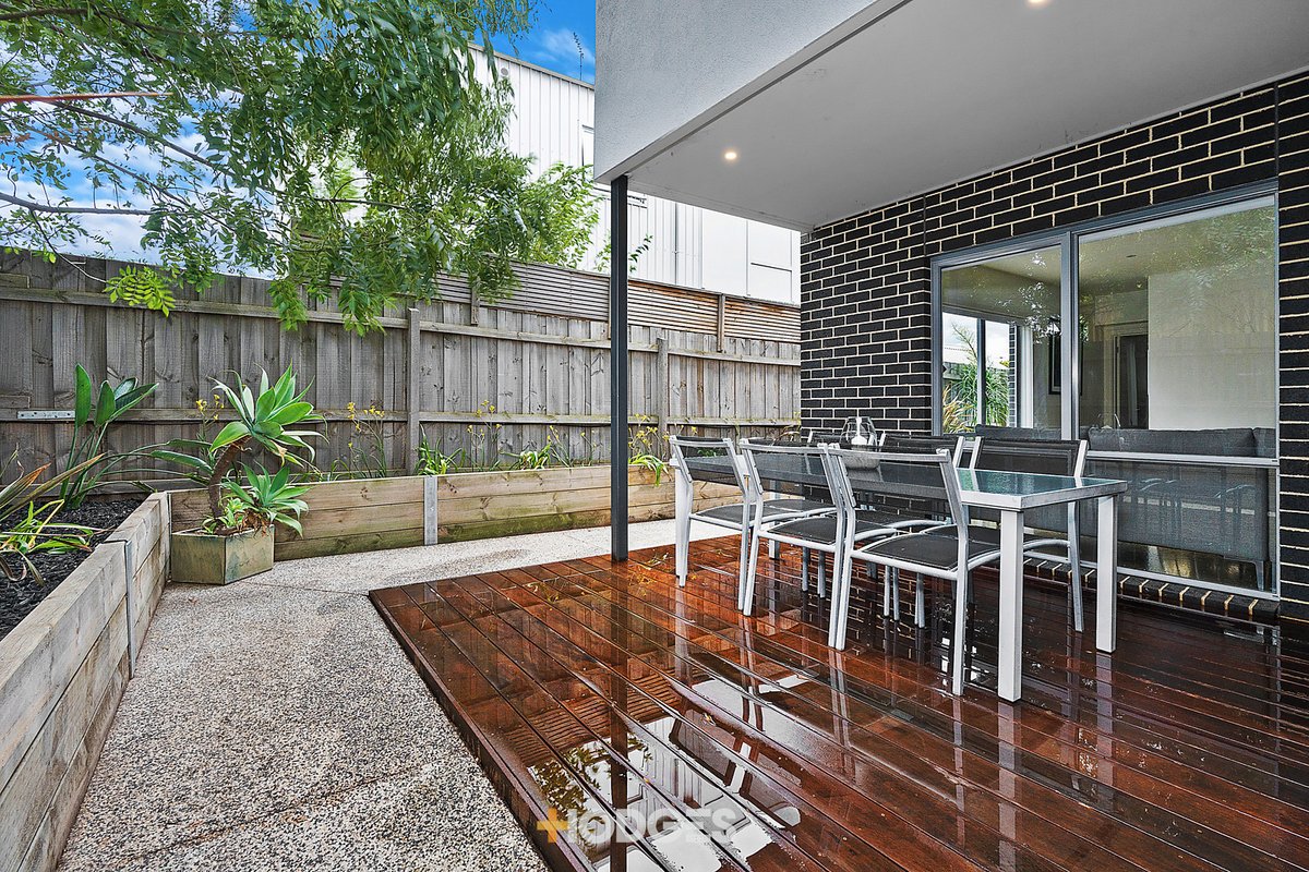 2 / 16 Collins Street Geelong West - Residential for sale