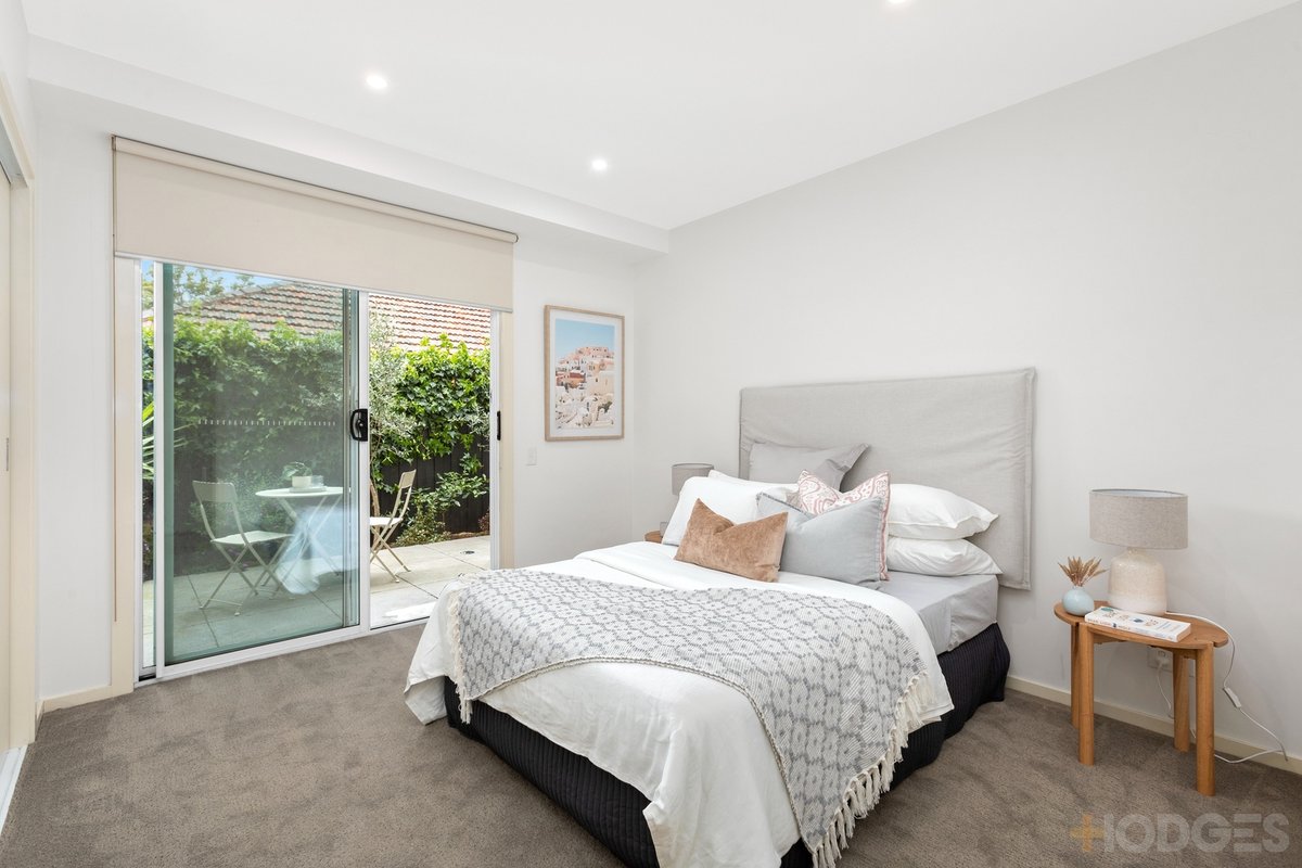 2 / 16 Keiller Street Hampton East - Residential for sale