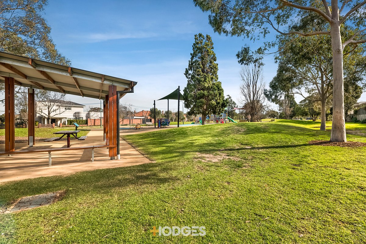 2/16 Woodville Avenue Glen Huntly - Residential for sale