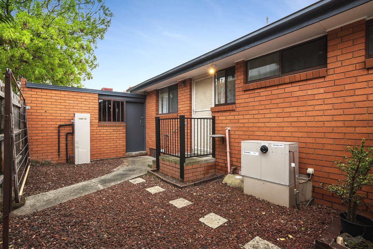2 / 17 Allan Street Noble Park - Residential for sale