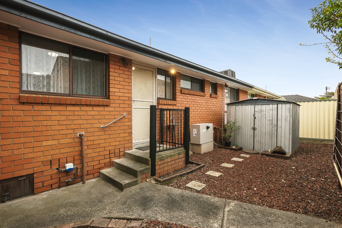 2 / 17 Allan Street Noble Park - Residential for sale