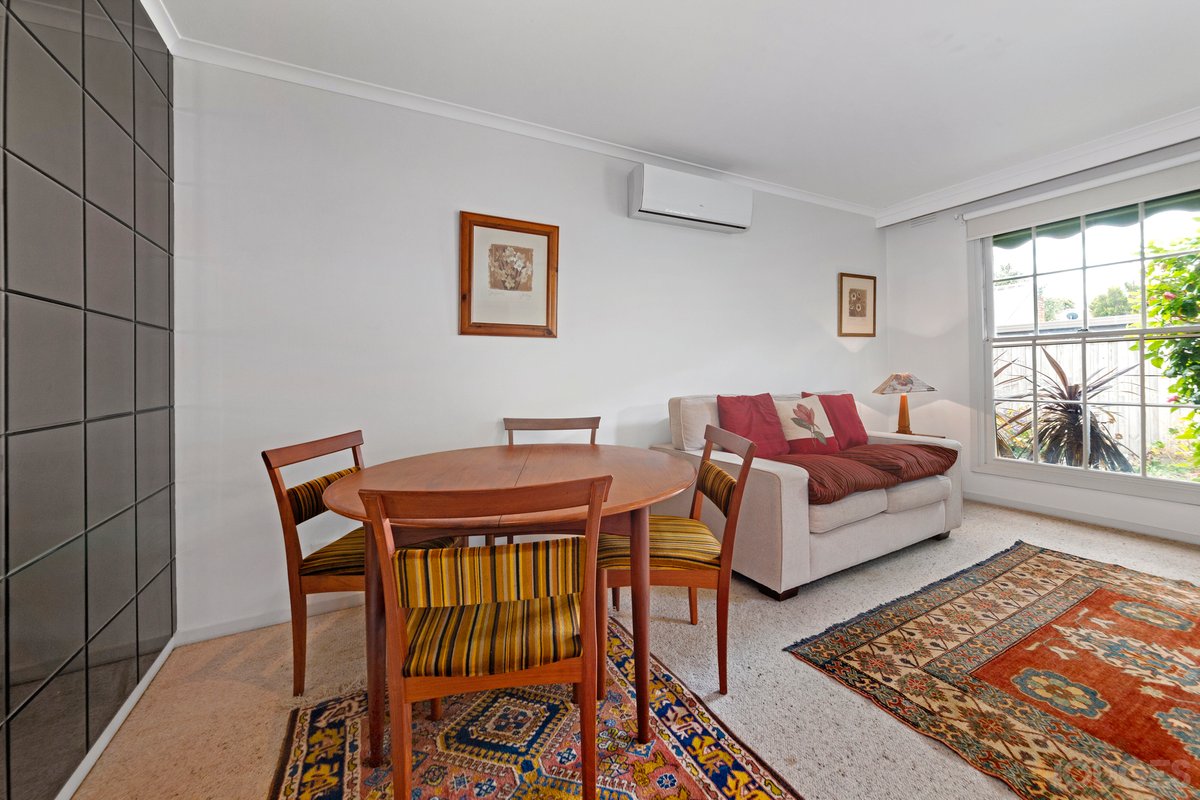 2 / 17 Gillies Street Hampton - Residential for sale